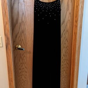 Black velvet dress (vintage 1998)